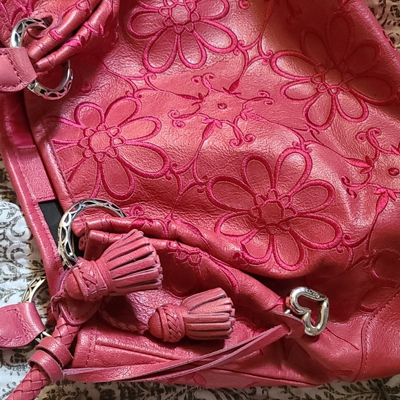 Beautiful Brighton embroidered shoulder bag - Picture 10 of 12